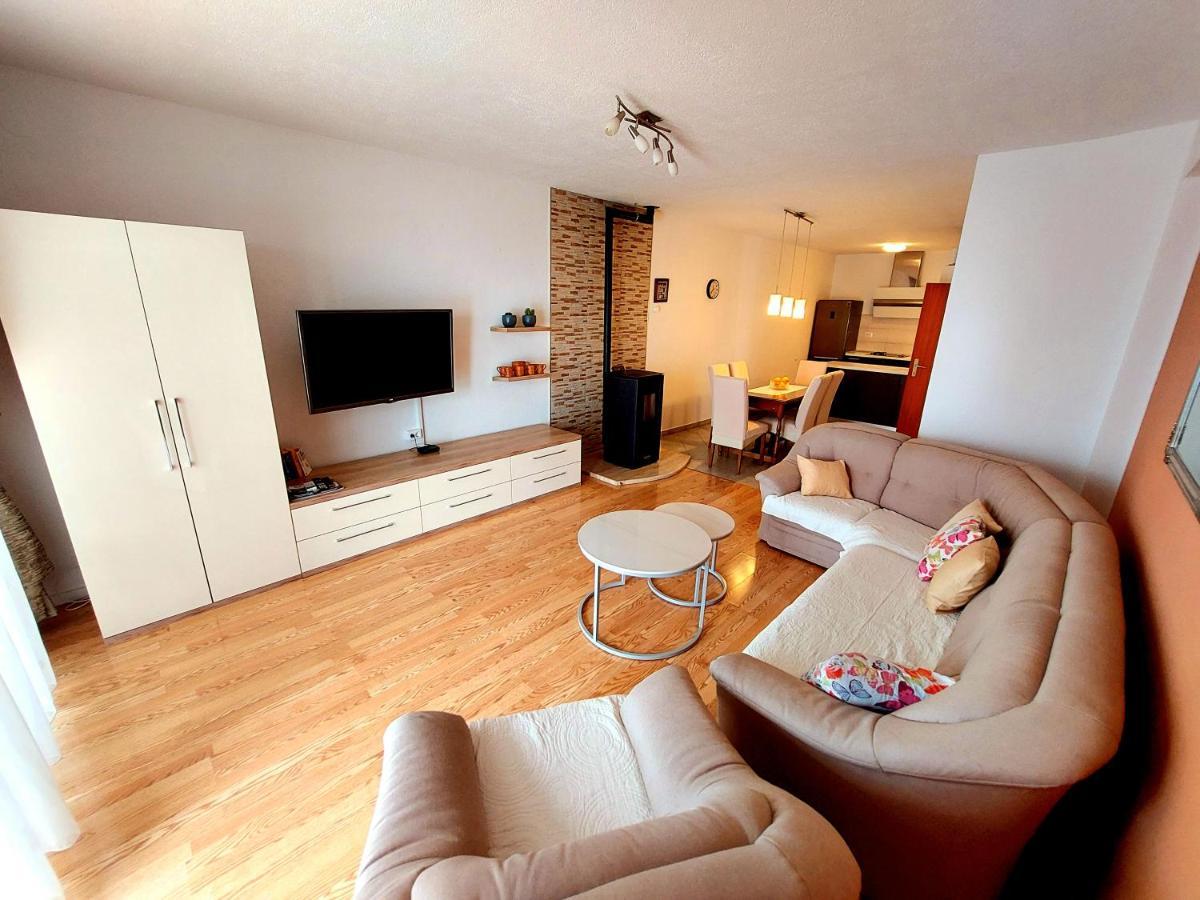 Apartman Patricia Makarska Exterior foto